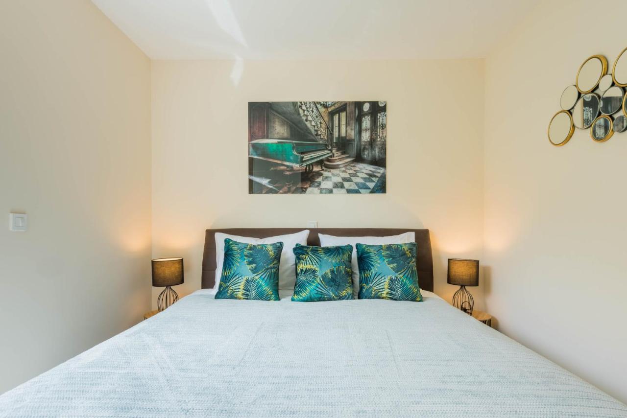 Apartment Olijfboom Dugi Rat Zewnętrze zdjęcie